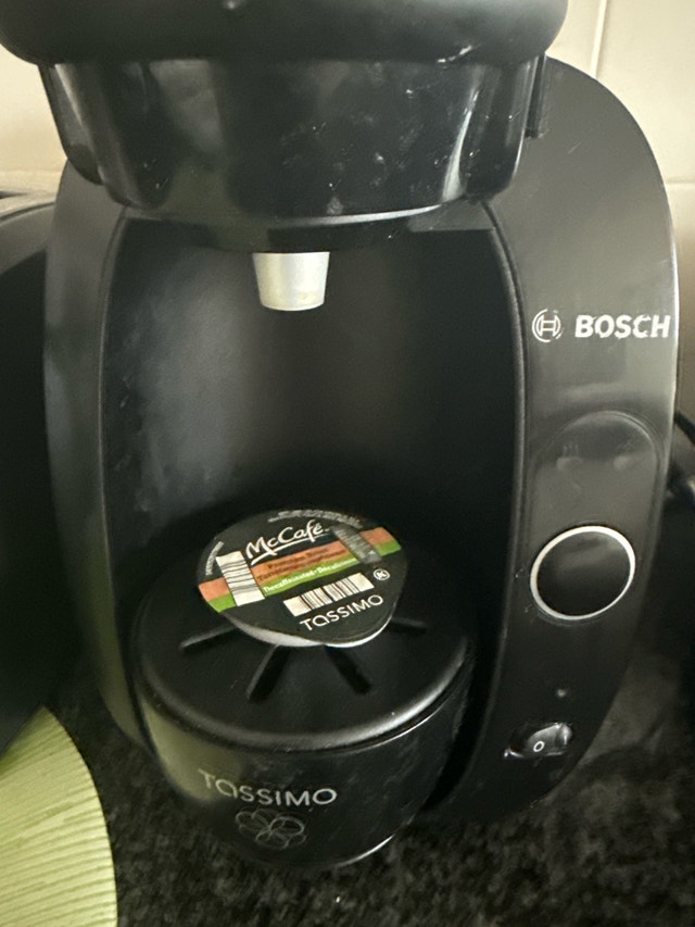 Bosch Tassimo Coffee Machine - photo 2