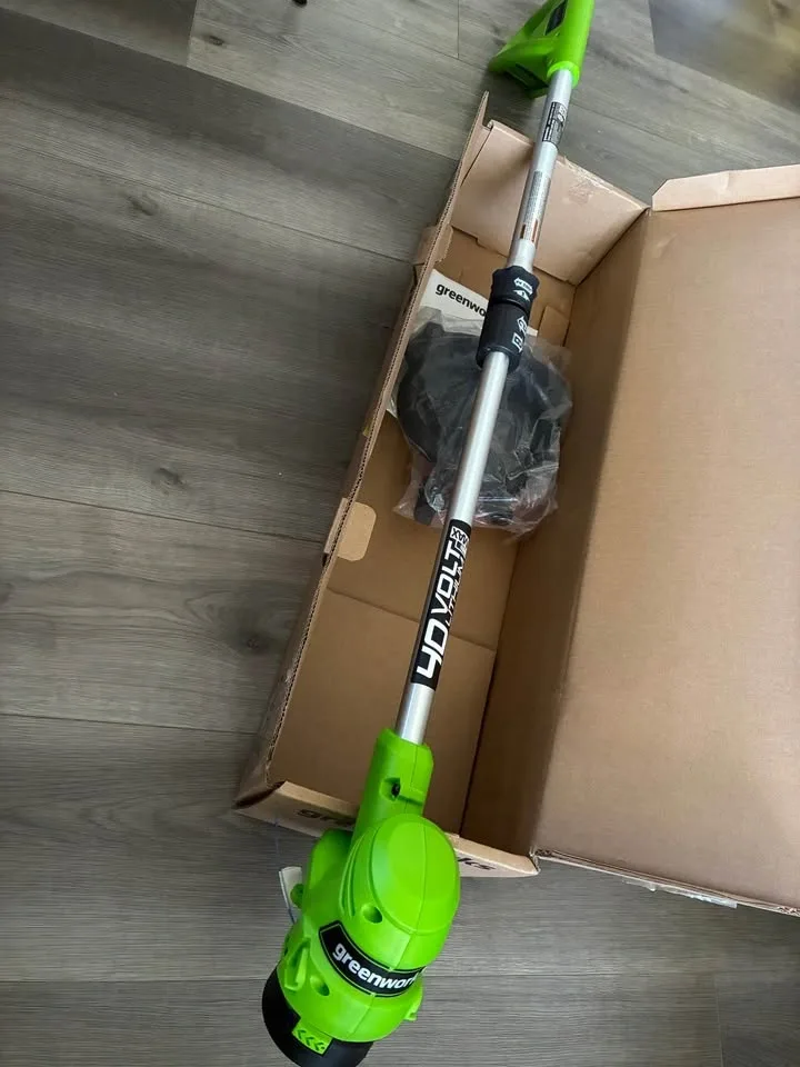 Greenworks 12" 40V String Trimmer - photo 3