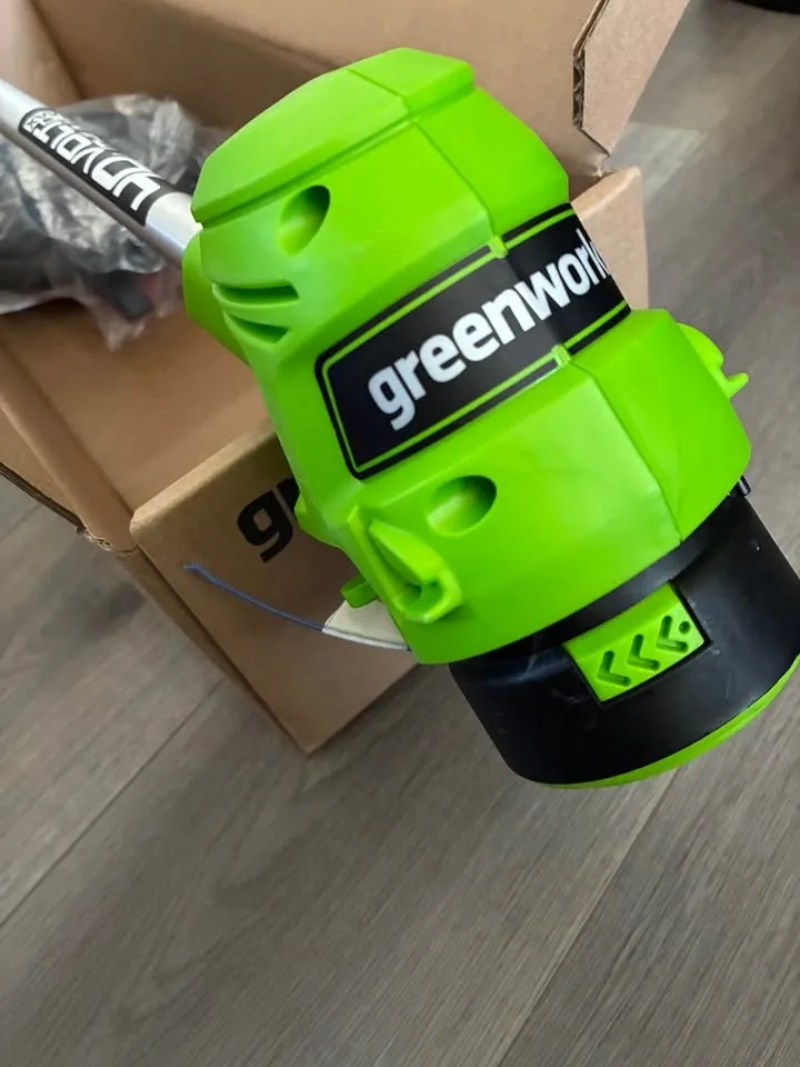 Greenworks 12" 40V String Trimmer - photo 4