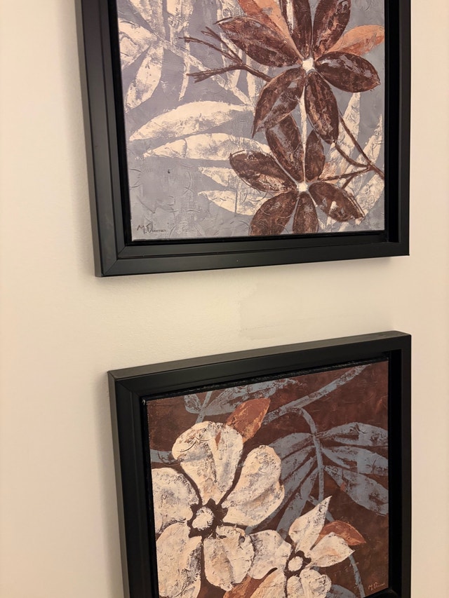 Set of 2 Matching Framed Floral Wall Art Prints - photo 2