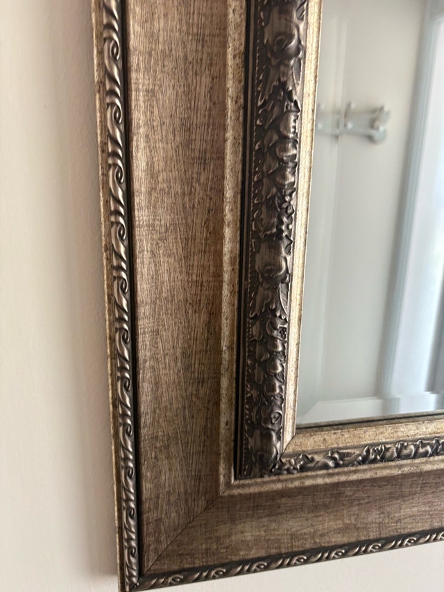 Large Ornate Distressed Silver Mirror - Excellent Condition - photo 5