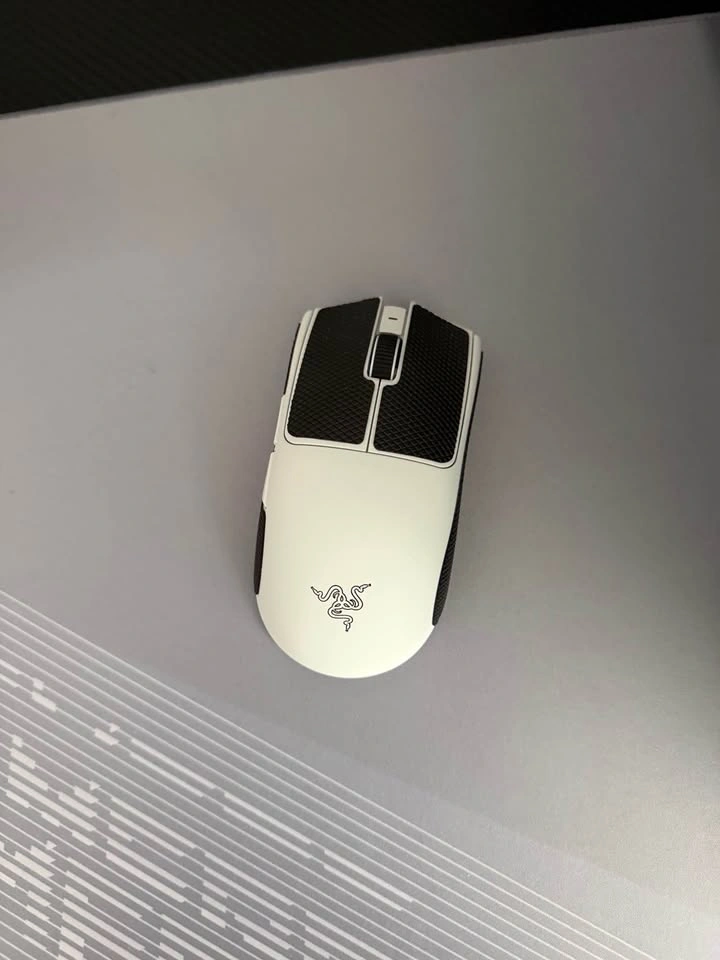 Gaming mouse - photo 2