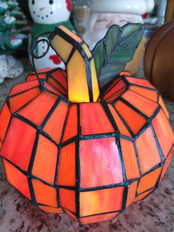 Stained Glass Pumpkin Lamp - photo 3