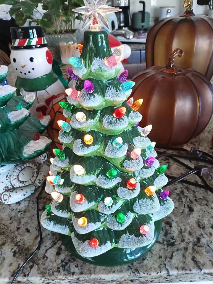 Christmas Tree Light - photo 2