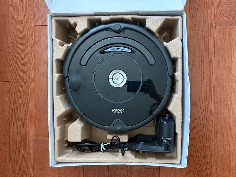 iRobot Roomba 615 Robot Vacuum Cleaner