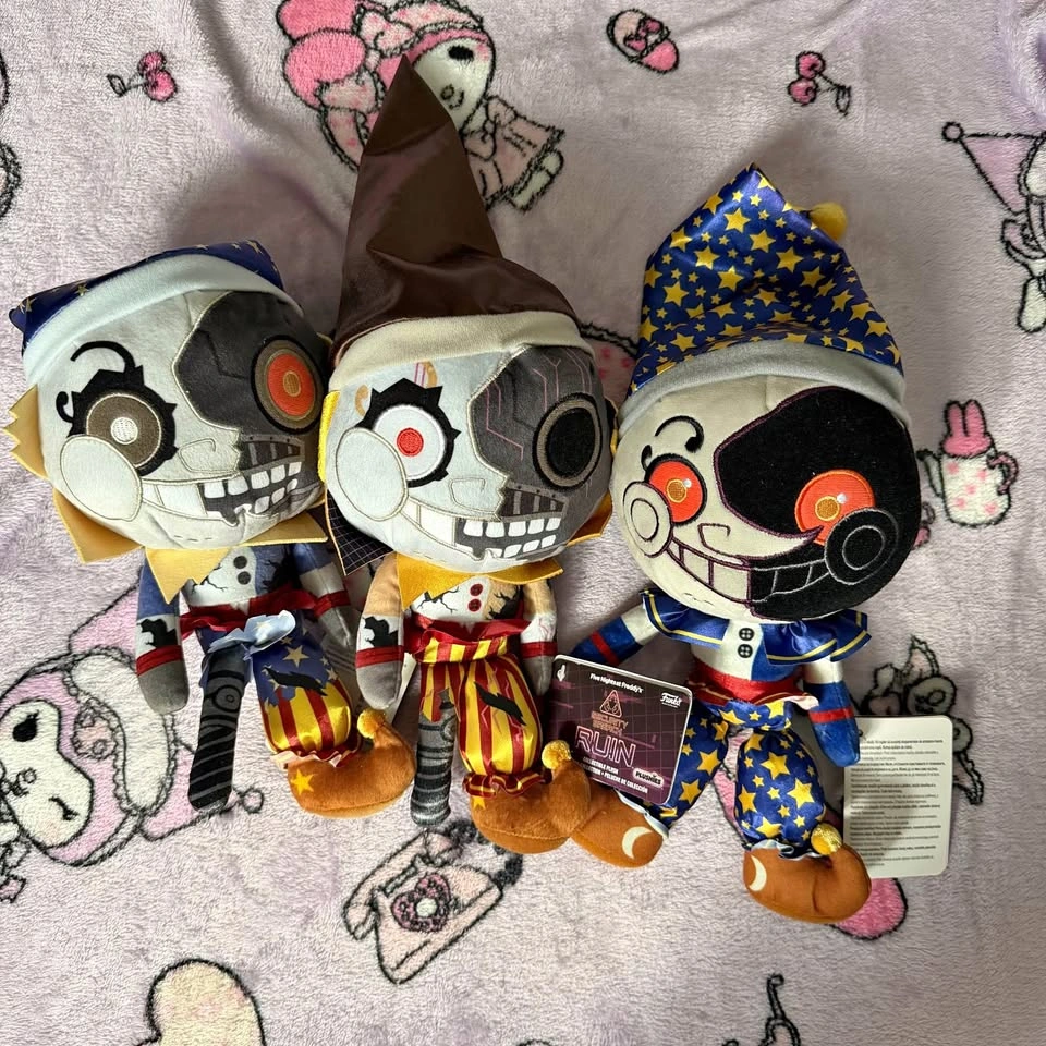 Security Breach Sun & Moon Plush Lot