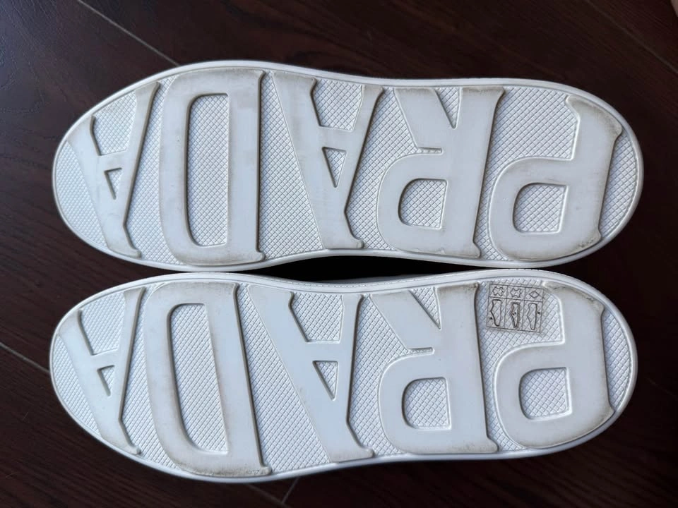 Authentic Prada White Robot Platform Sneakers – Size 38.5 - photo 5