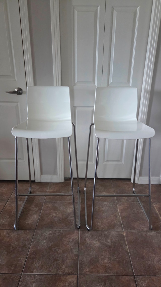 White bar stools - Ikea Glenn