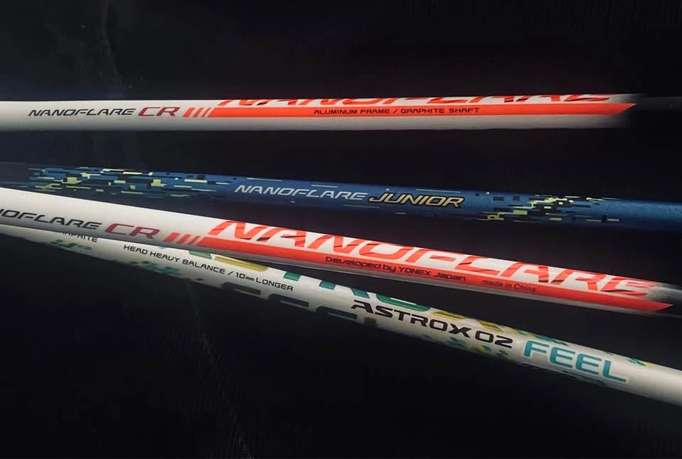 4 yonex badminton rackets - photo 2