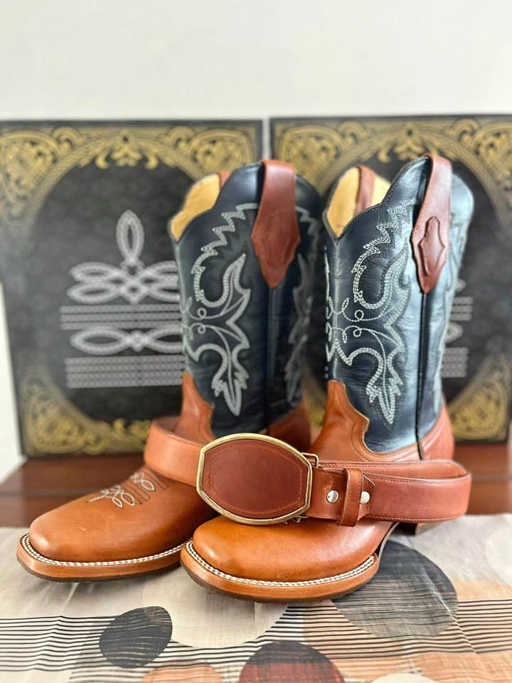 Men’s Western Boots & Belt Combo