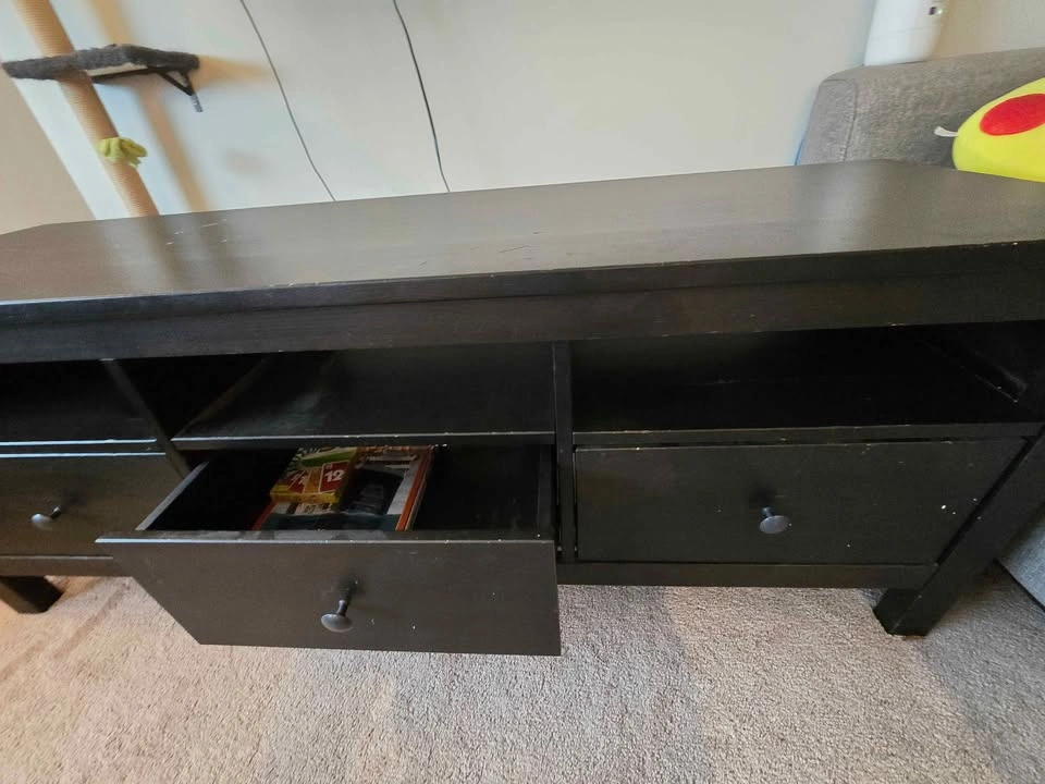 3 drawer TV/Entertainment Stand - photo 2