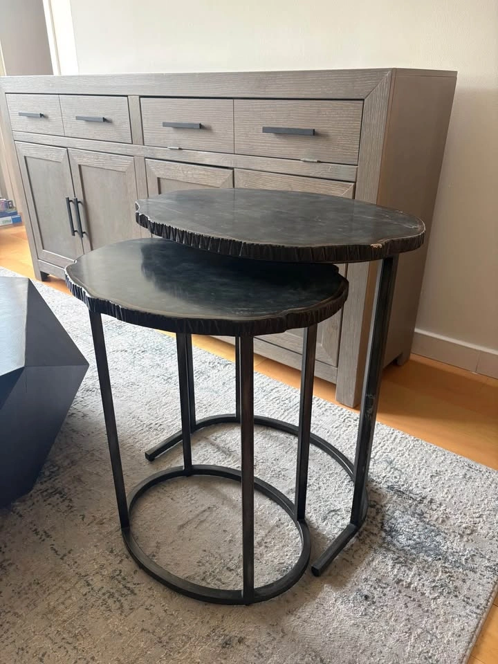 Nesting side tables