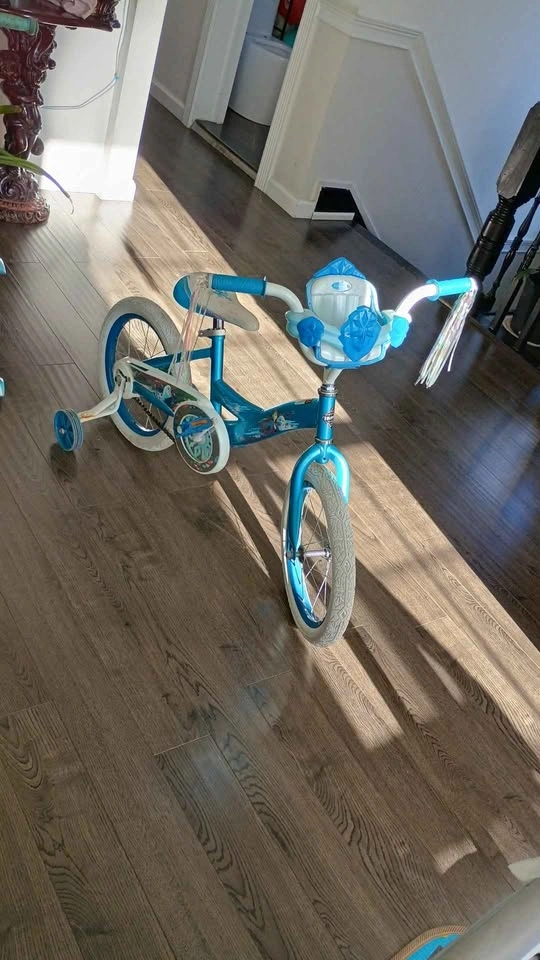16-inch bicycle for girls - photo 2