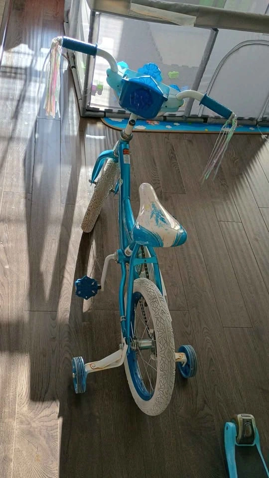 16-inch bicycle for girls - photo 3