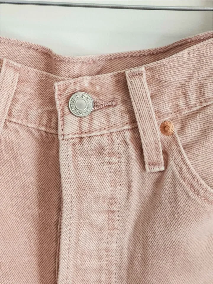 NWOT Levis 501 Original Pink Shorts – Size 26 Women's - photo 5