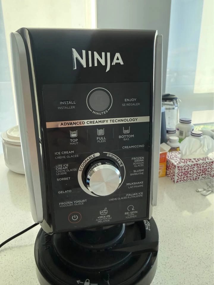 Almost NEW! Ninja CREAMi Deluxe 11-in-1 Ice Cream Maker - photo 2