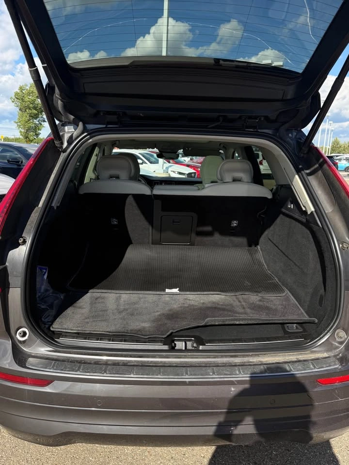 2022 Volvo XC60 - photo 5