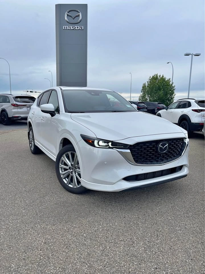 2023 Mazda CX-5 Signature AWD