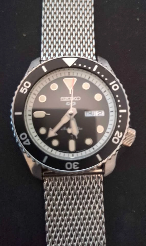 Seiko 5 Sports SRPD73K1 Automatic Watch - photo 4