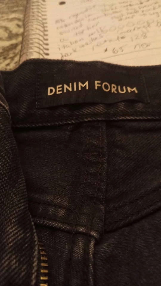 Denim Forum The Farrah Hi-Rise Wide Black Jeans Size 28 - photo 3