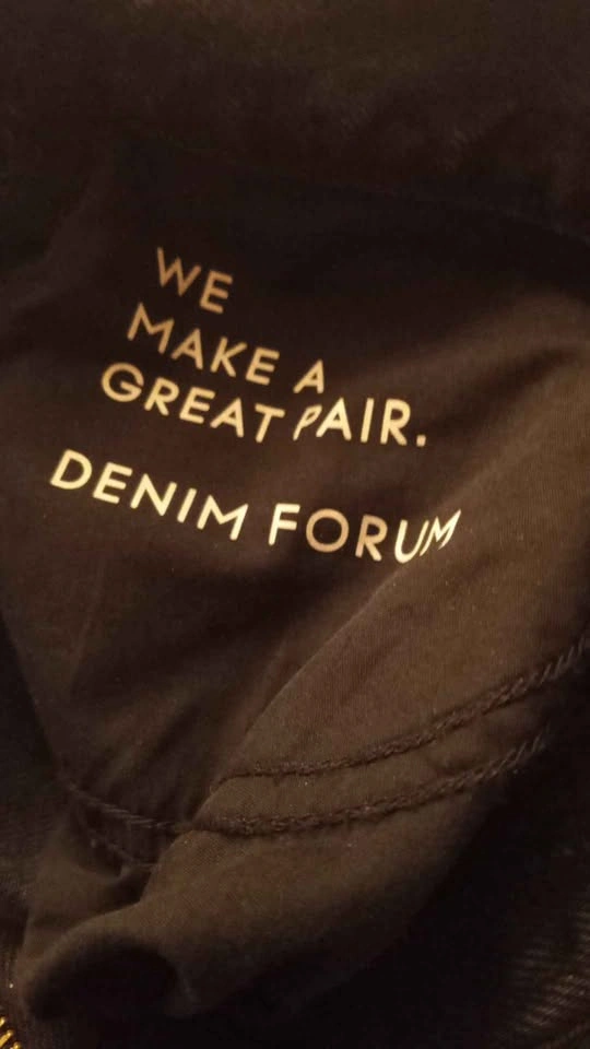 Denim Forum The Farrah Hi-Rise Wide Black Jeans Size 28 - photo 5