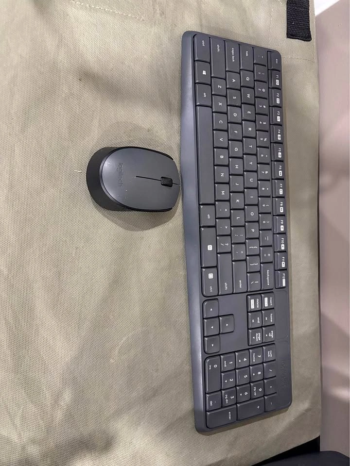 Logitech Wireless keyboard mouse combo