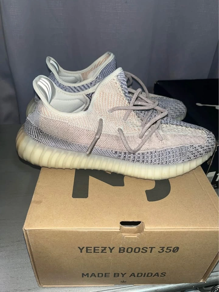 adidas Yeezy Boost 350 V2 - photo 4