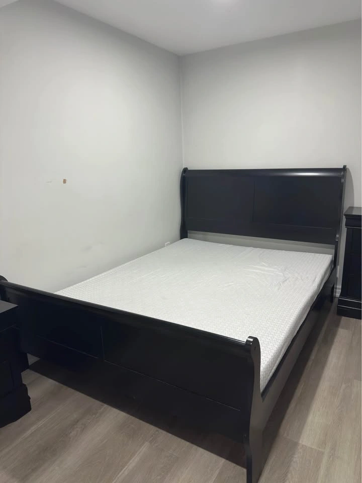 Queen Bedroom Set for Sale – Complete Matching Set - photo 2
