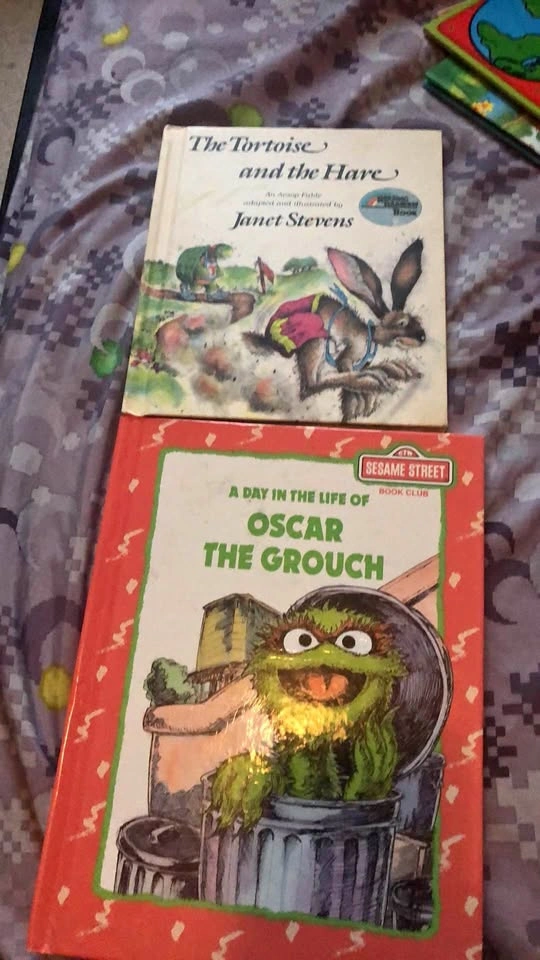 ⚽️ 2 Vintage Book Club Books Reading Rainbow 1984