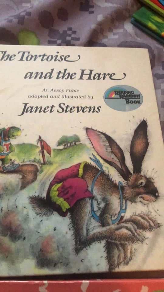 ⚽️ 2 Vintage Book Club Books Reading Rainbow 1984 - photo 2