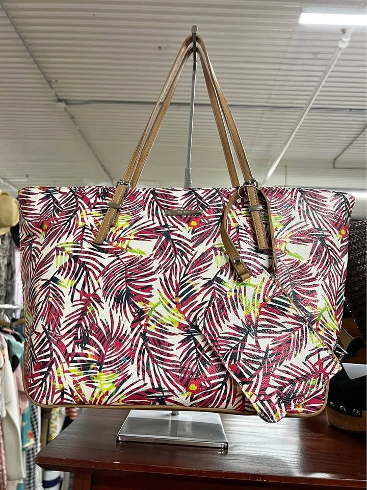 ⚽ Nine West Tote Bag