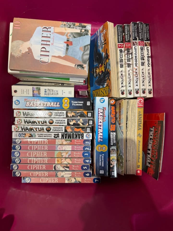 Assorted books and manga - photo 2