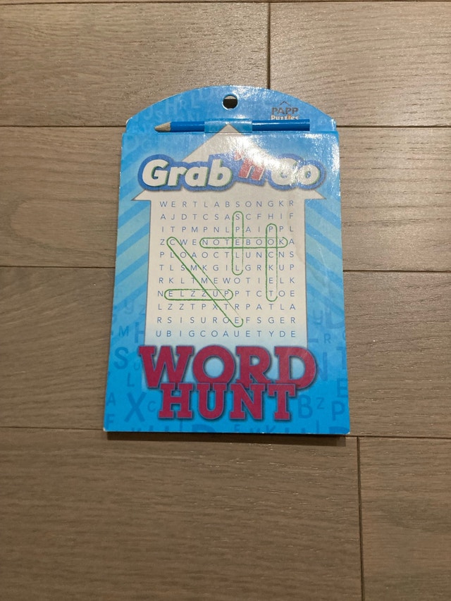 ⚽️Papp Puzzles Grab N Go Word Hunt