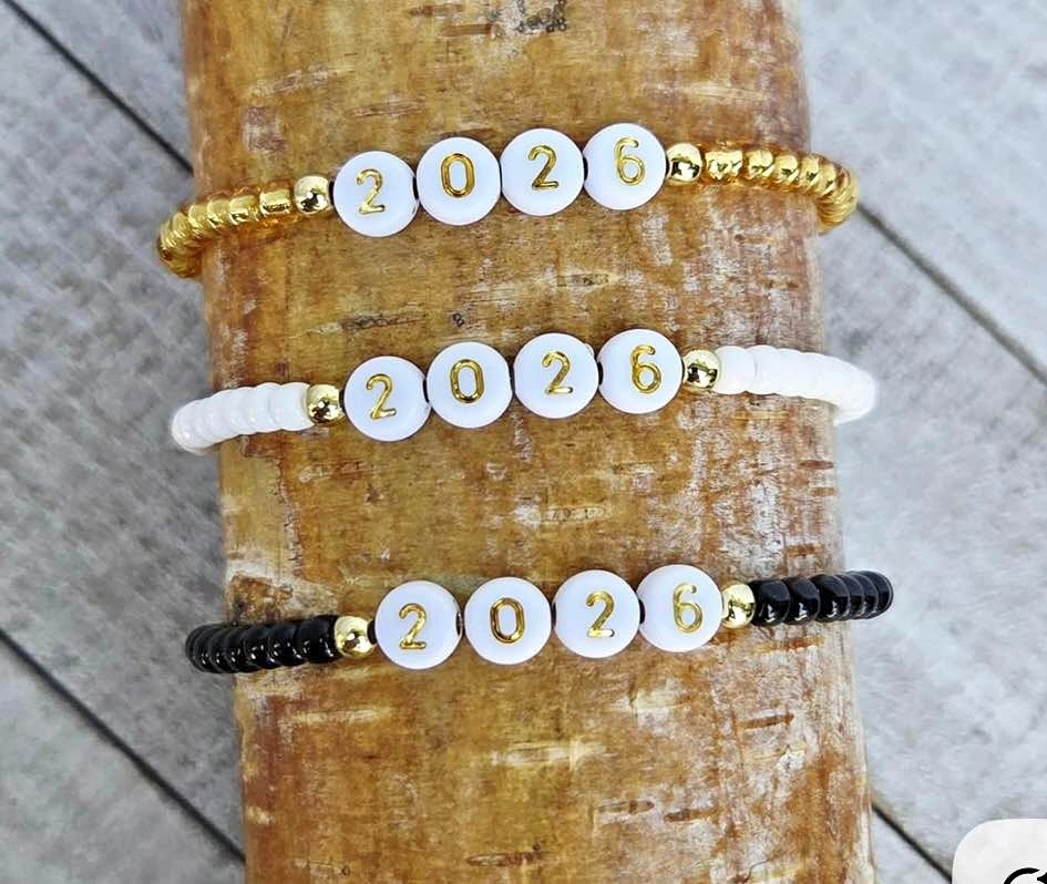 🎓 2026 Graduation Bracelet