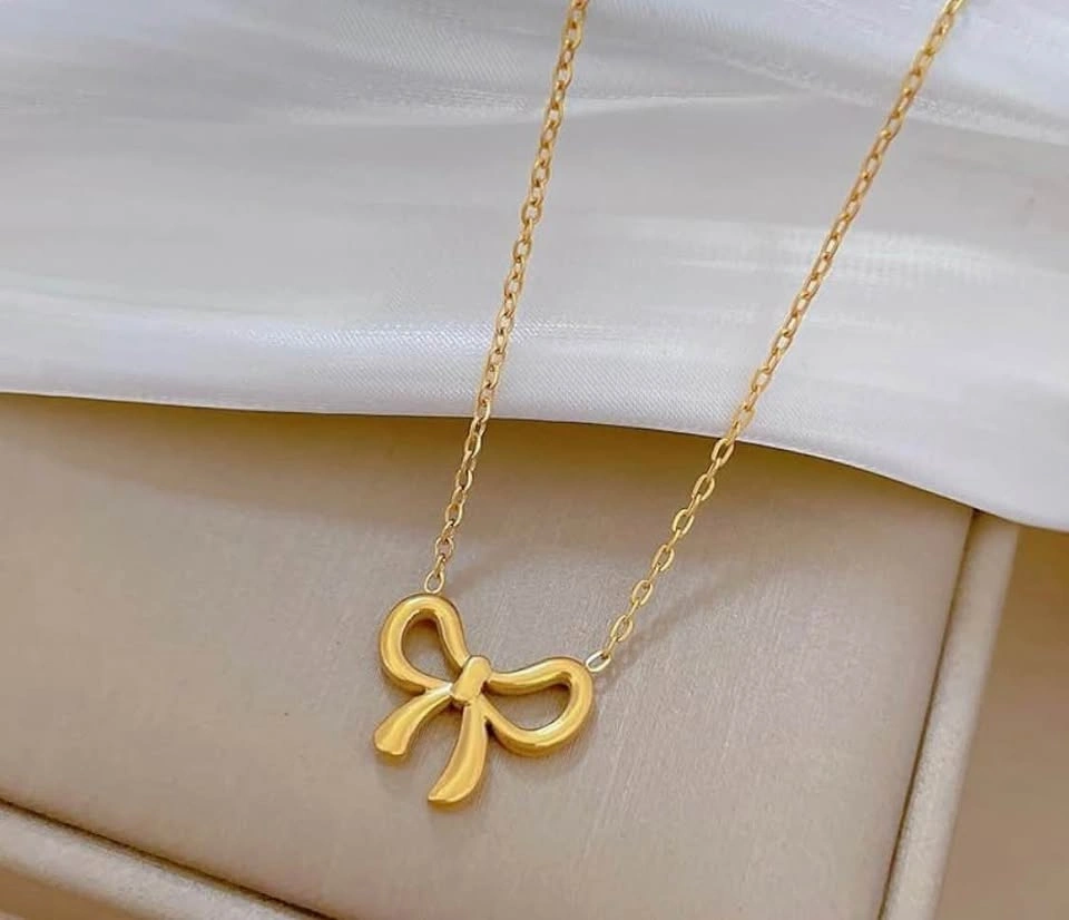 Gold Bow Necklace ✨ - photo 4