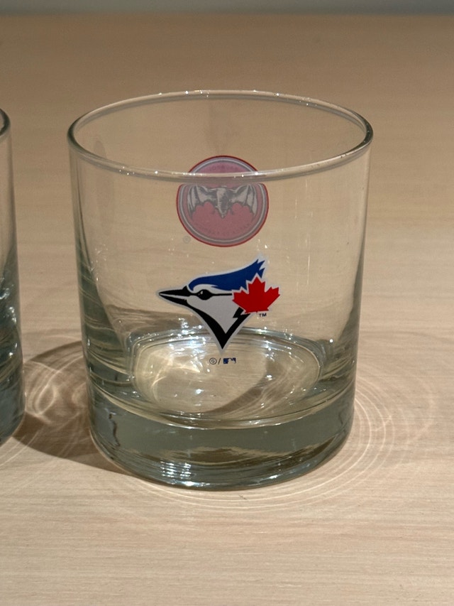 Bacardi Toronto Blue Jays Whiskey Glasses - photo 2