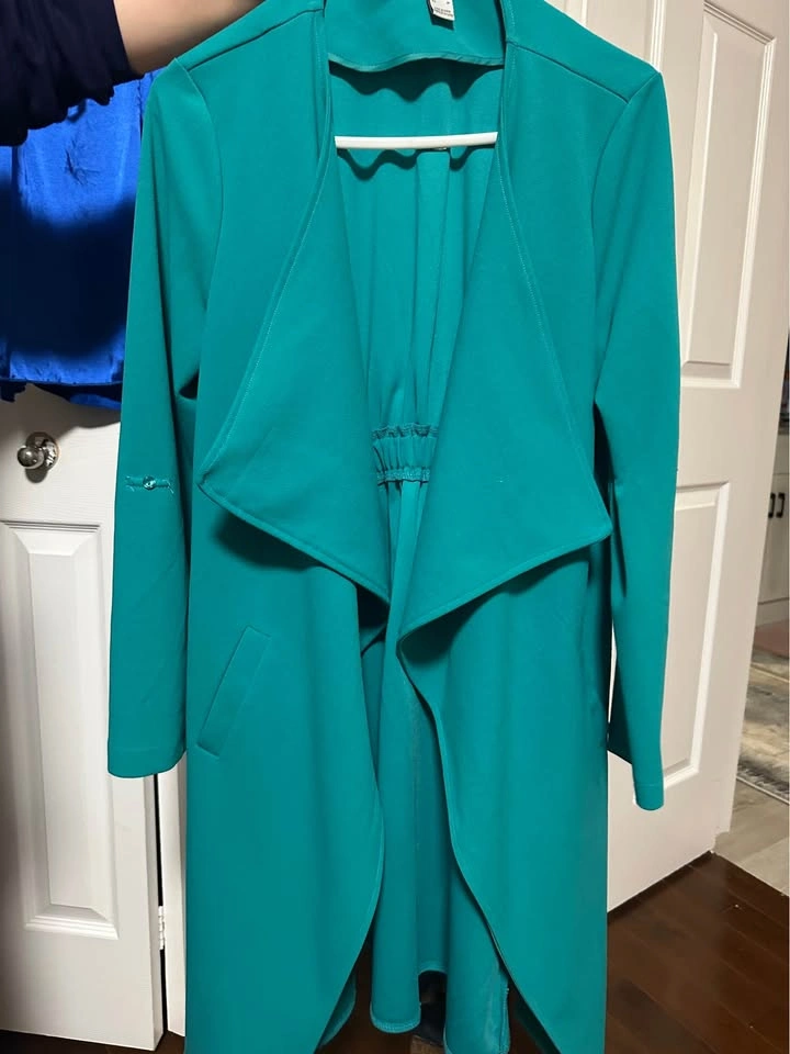 Womens blouse - photo 2