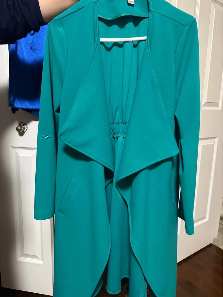 Womens blouse - photo 3