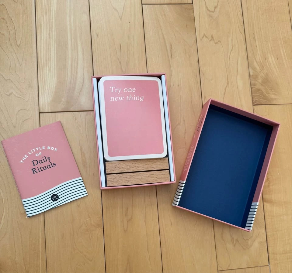 The Little Box of Daily Rituals - 52 Cards - photo 2