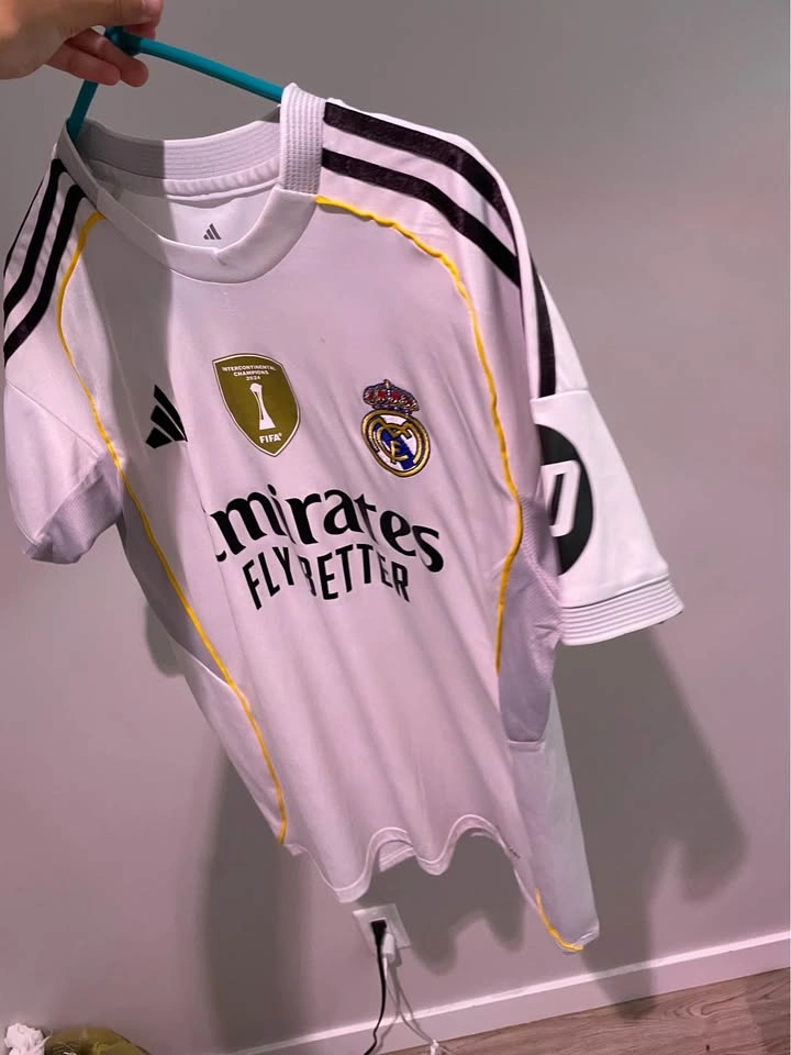 Real Madrid jersey - photo 2