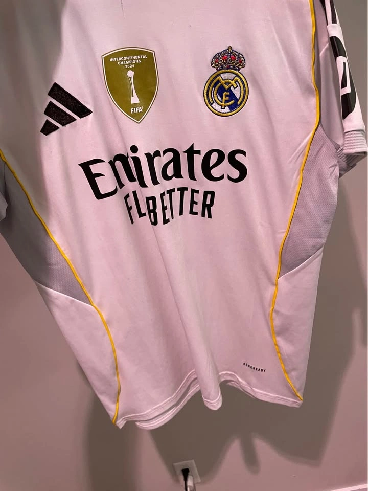 Real Madrid jersey - photo 3