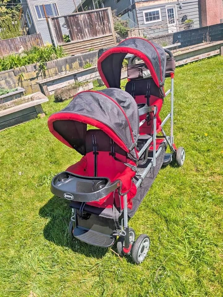 Three kid stroller
