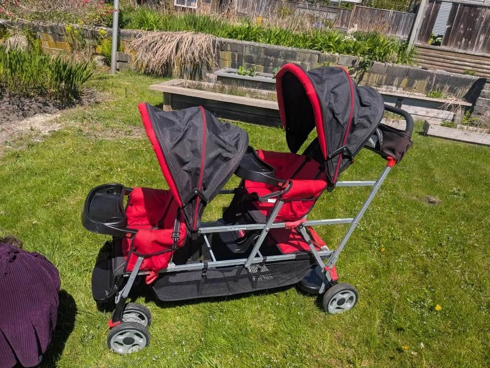 Three kid stroller - photo 5
