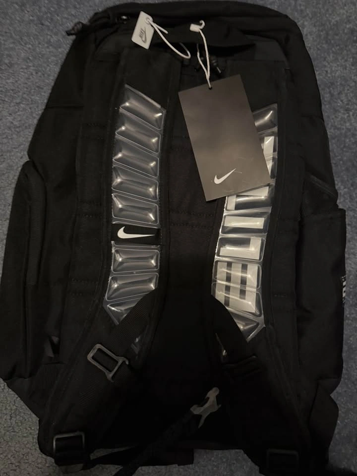 Nike Elite backpack new with tags - photo 3