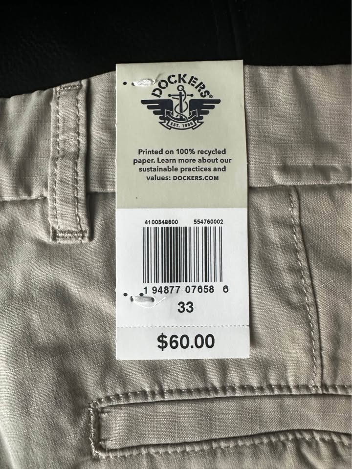 Dockers Cargo Shorts khaki size 33 NWT - photo 3