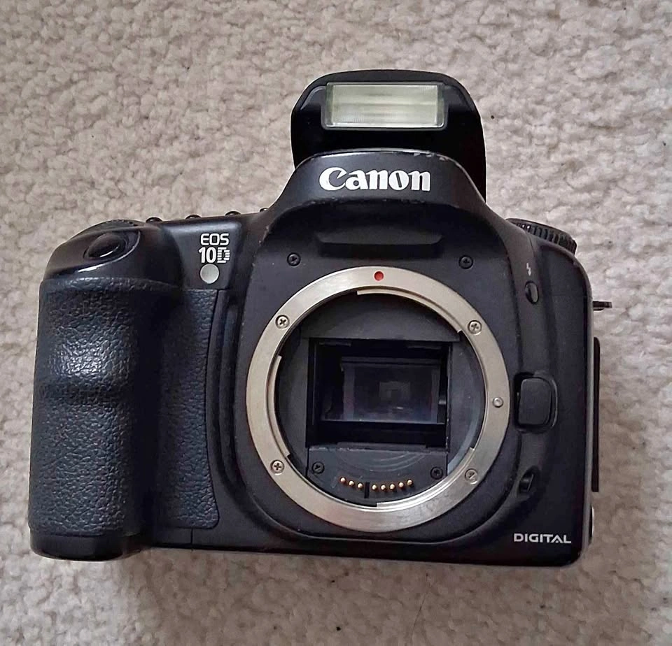 Canon EOS 10D Digital SLR Camera Body