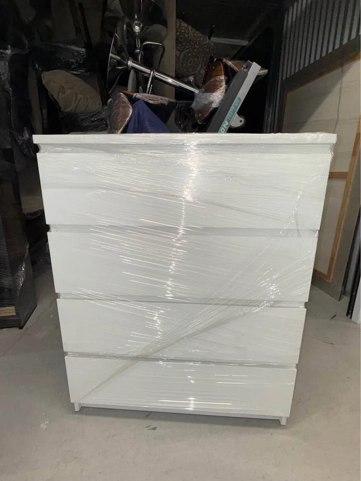 4 Drawer Dresser - photo 3