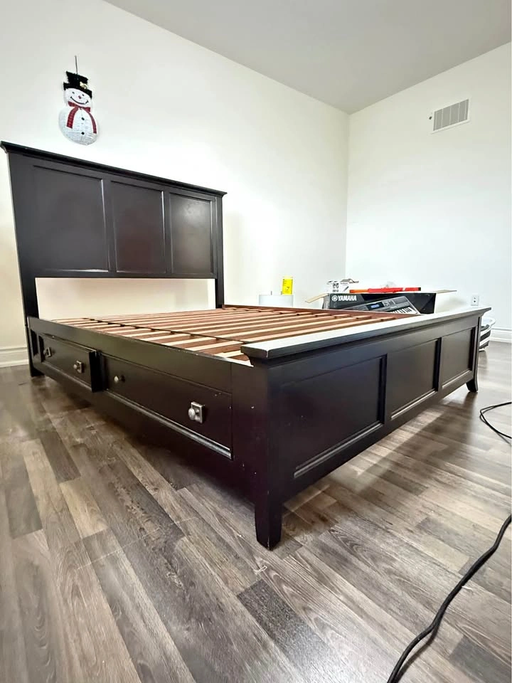 Queen Size Solid Wood Bed Frame – Dark Brown – Good Condition