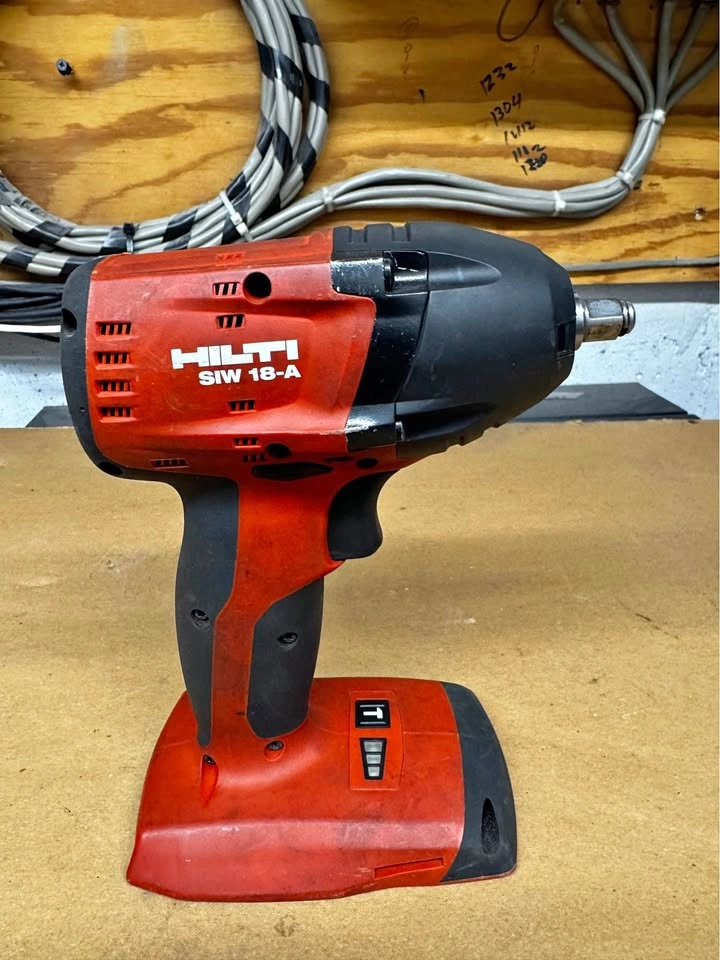 HILTI 22V Cordless 3/8” Impact Wrench SIW-22A (Tool Only)