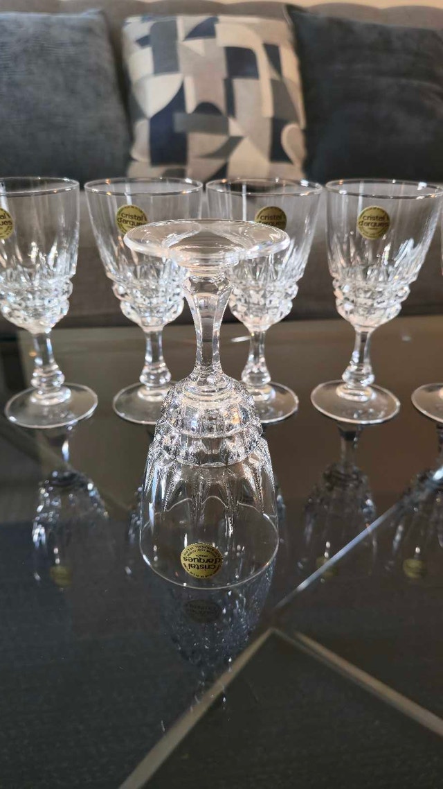 6 Cristal d’Arques Pompadour 24% Lead Crystal Wine Glasses - photo 3